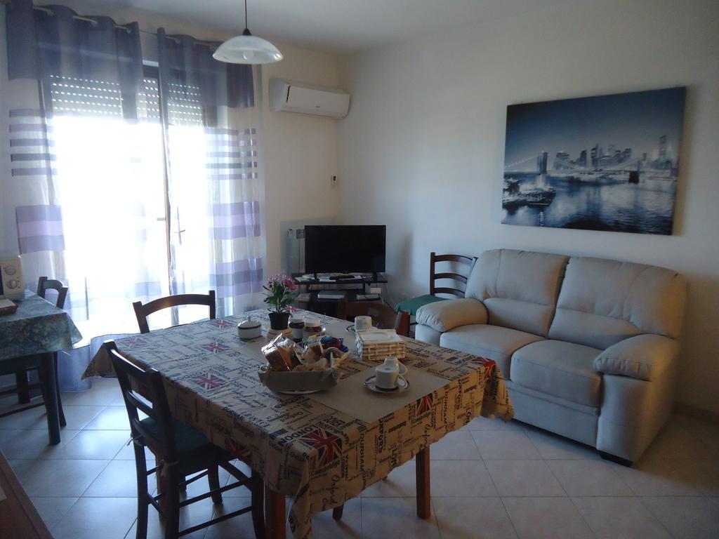 Casa Mozart B&B Lecce Exteriör bild